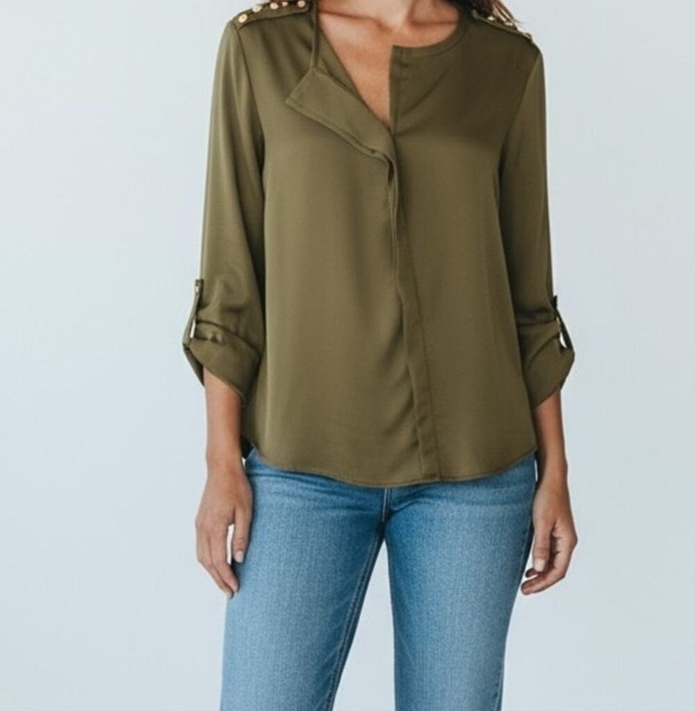 Bisou Bisou Womens Medium Green Blouse Roll Up Sleeves